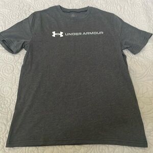 UNDER ARMOUR NWOT Boys T-shirt